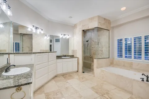 $3,350,000 | 24205 Highway 71, Spicewood, TX 78669