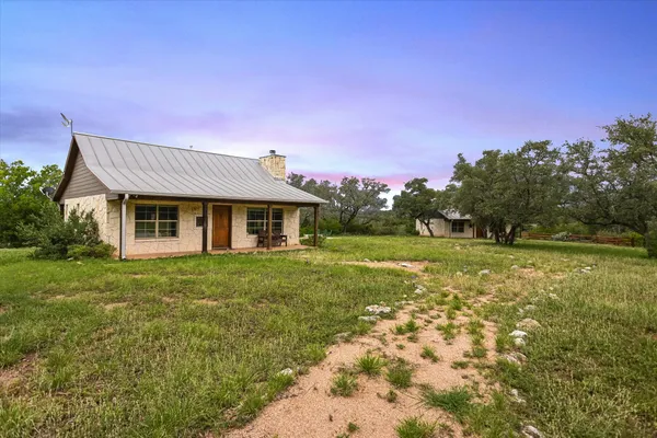$3,350,000 | 24205 Highway 71, Spicewood, TX 78669