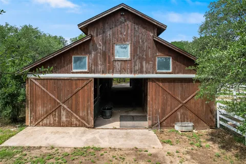 $3,350,000 | 24205 Highway 71, Spicewood, TX 78669