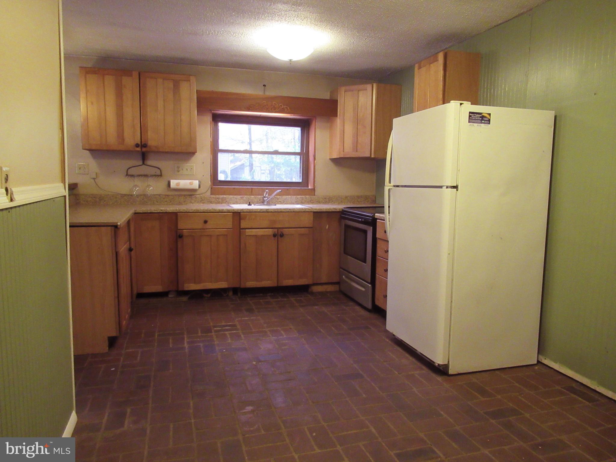 250 Norris Road Biglerville, PA 17307 - Photo 8 of 22 Kitchen