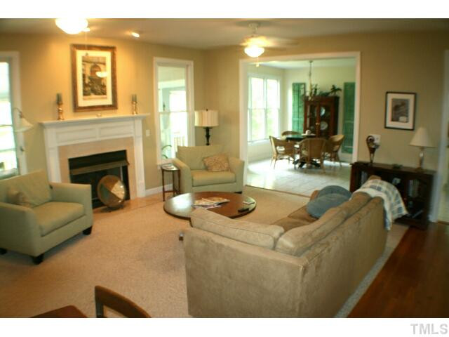 2705 10 Oaks Lane Raleigh, NC 27606 - Photo 15 of 25 Photo 15