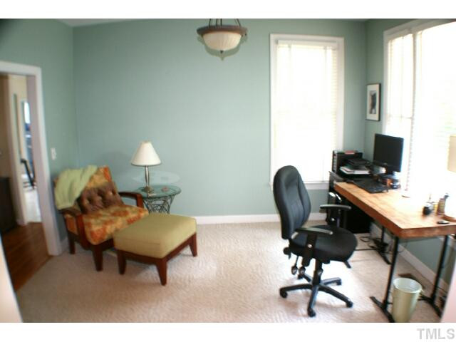 2705 10 Oaks Lane Raleigh, NC 27606 - Photo 16 of 25 Photo 16