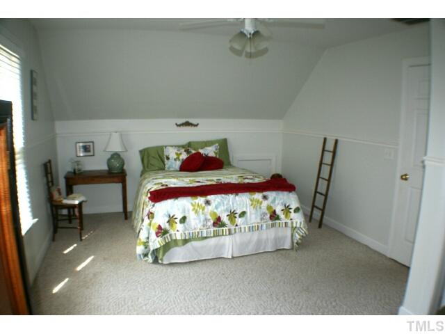 2705 10 Oaks Lane Raleigh, NC 27606 - Photo 21 of 25 Photo 21