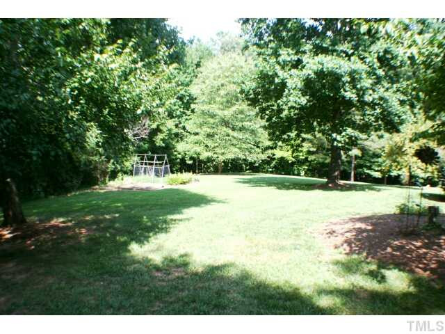 2705 10 Oaks Lane Raleigh, NC 27606 - Photo 7 of 25 Photo 7