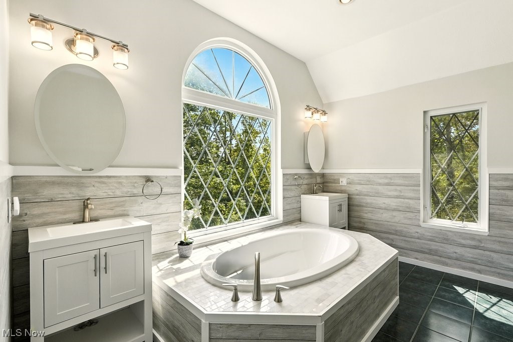 1478 Bell Road Chagrin Falls, OH 44022 - Photo 29 of 48 Gallery Image 29