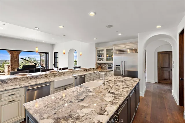 $4,349,900 | 7 Broken Arrow Street, Ladera Ranch, CA 92694