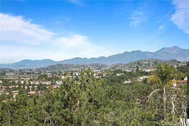 $4,349,900 | 7 Broken Arrow Street, Ladera Ranch, CA 92694