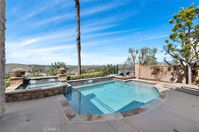 $4,349,900 | 7 Broken Arrow Street, Ladera Ranch, CA 92694