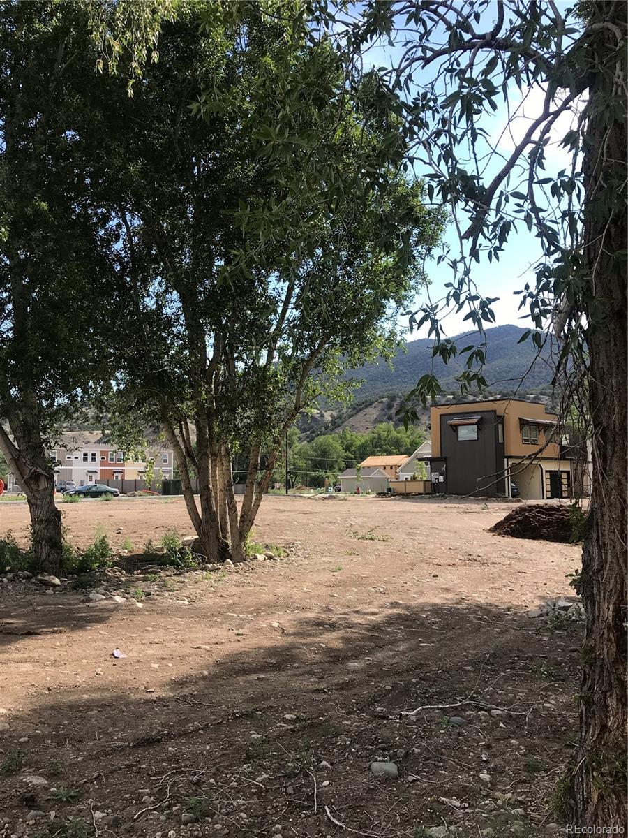 124 Old Stage Road Salida, CO 81201 - Photo 4 of 7 Gallery Image 4