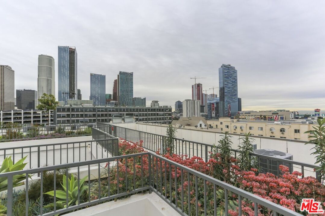 744 Hartford Avenue, Unit 206 Los Angeles, CA 90017 - Photo 21 of 23 a city view from the balcony
