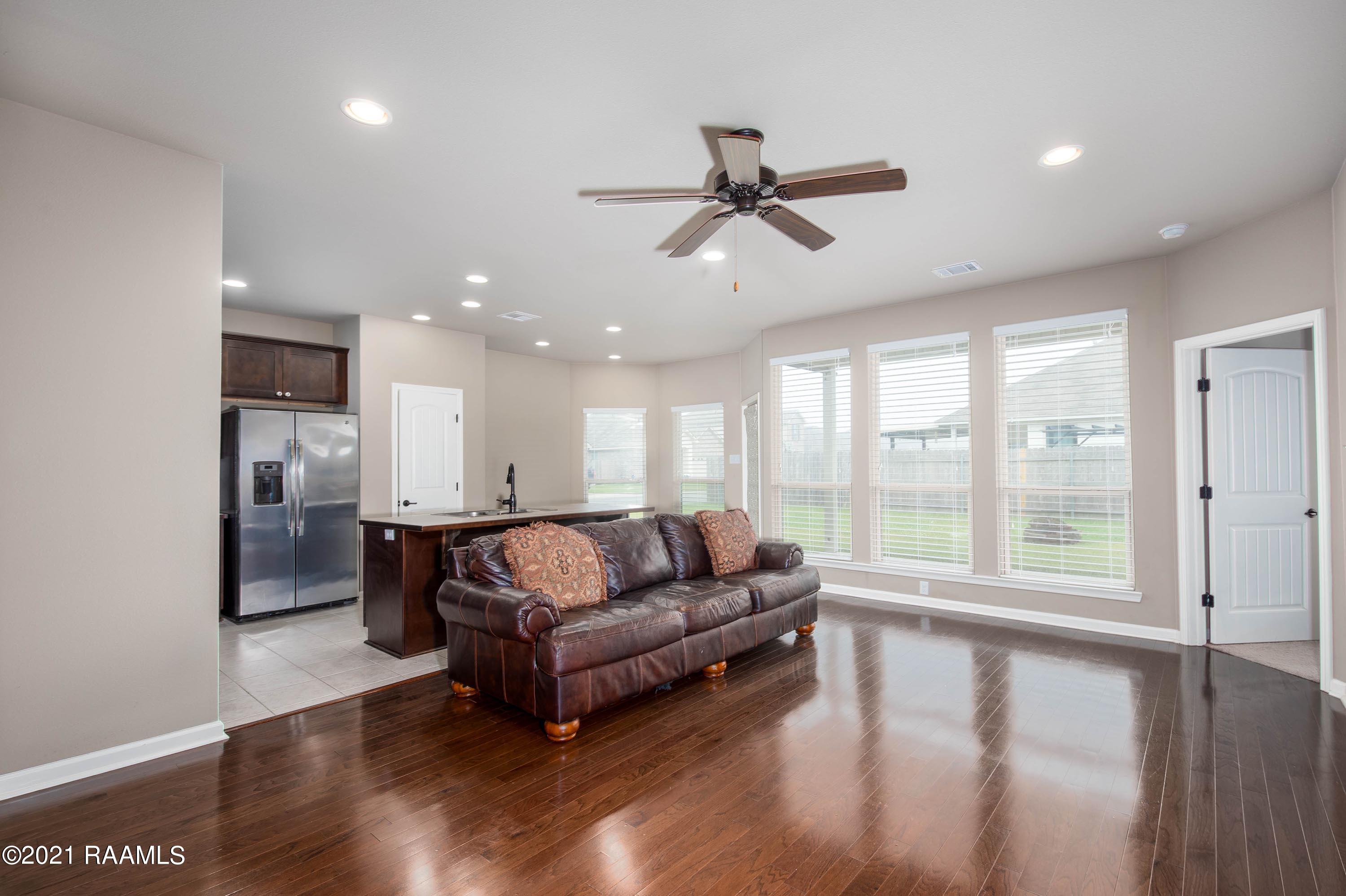 101 Cascade Road Rayne, LA 70578 - Photo 4 of 25 Gallery Image 4