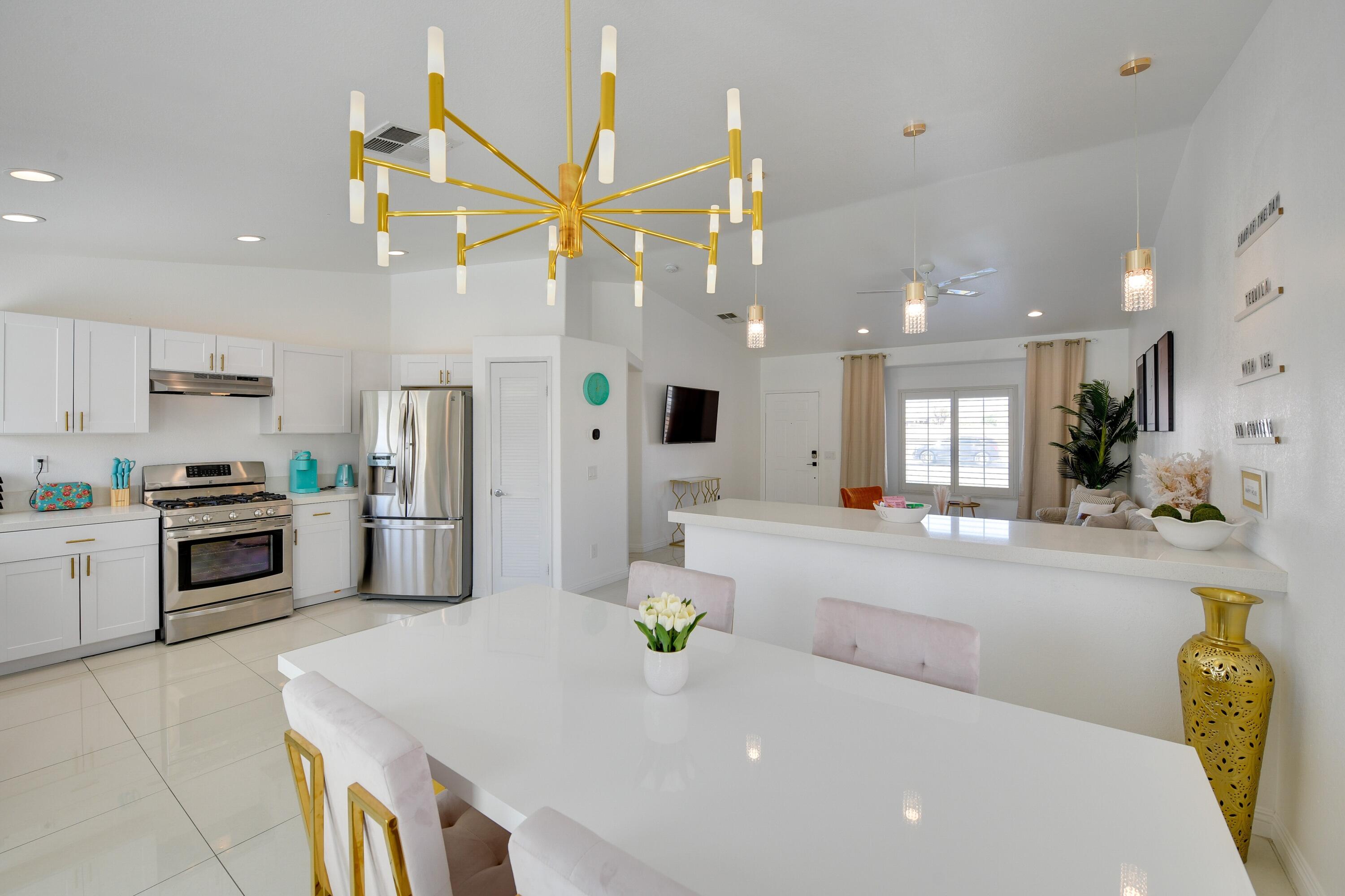 82235 Calico Avenue Indio, CA 92201 - Photo 2 of 23 Calico 17