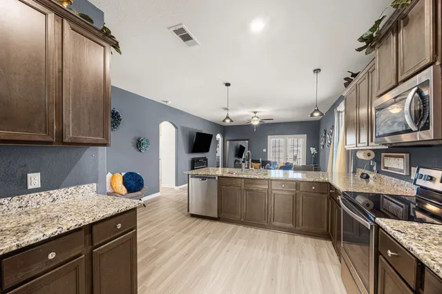 $259,999 | 365 Stone Gage Drive, Katy, TX 77493