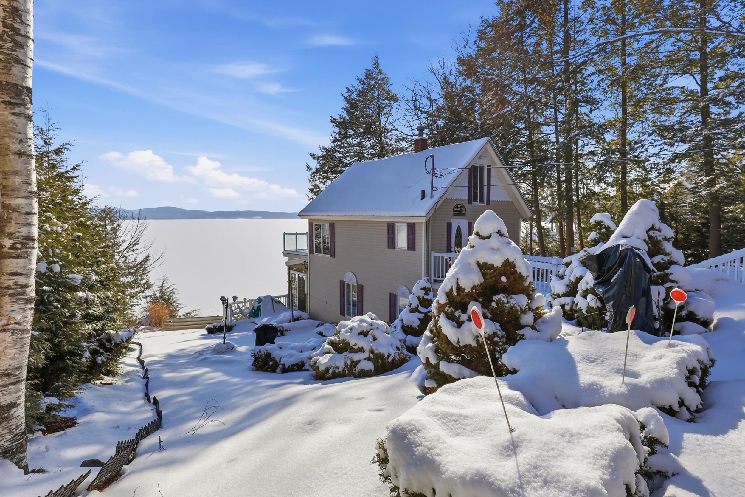 302 Black Brook Road Sanbornton, NH 03269 - Photo 3 of 38