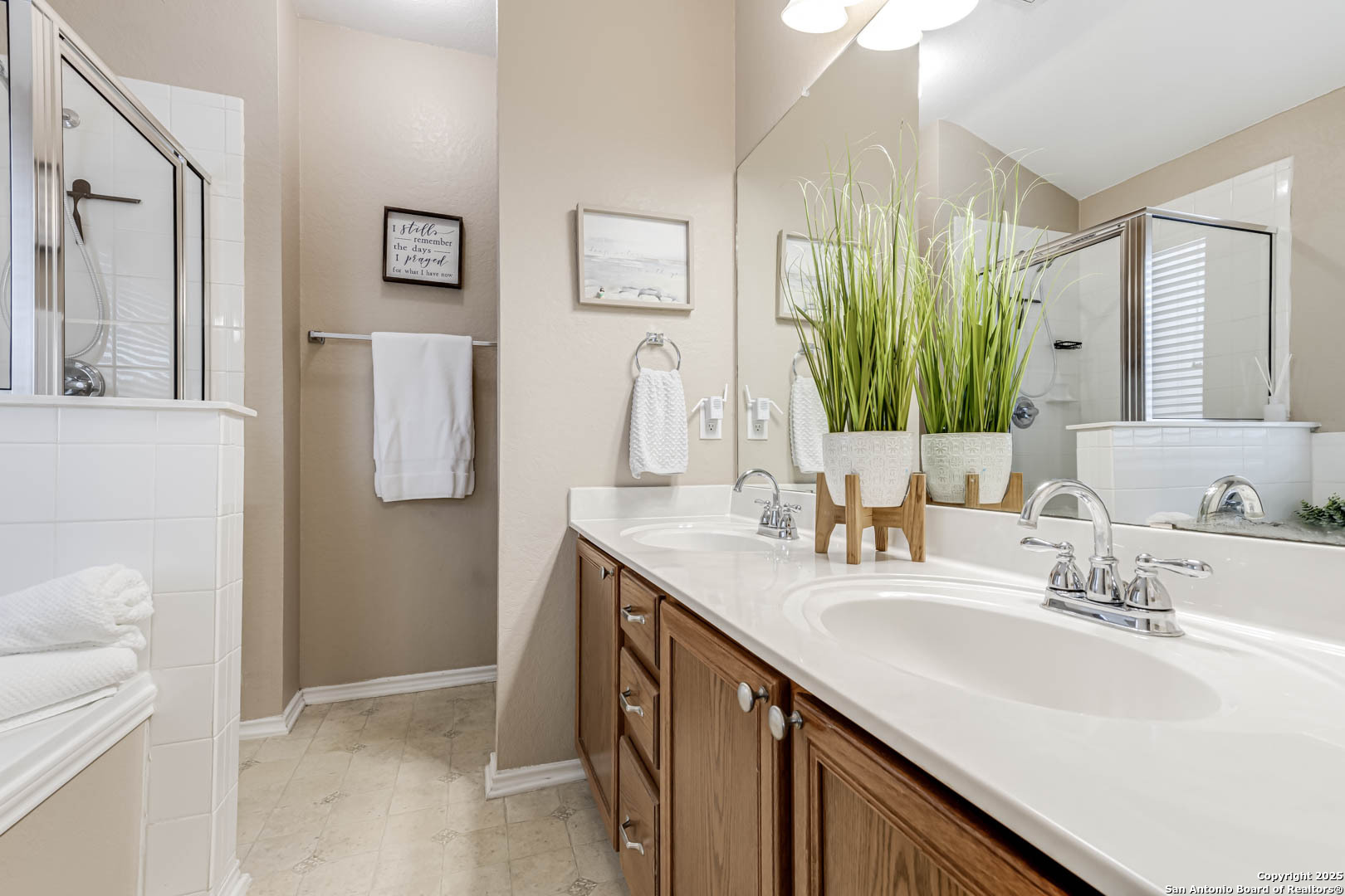 8519 Chickasaw Bluff Converse, TX 78109 - Photo 22 of 34