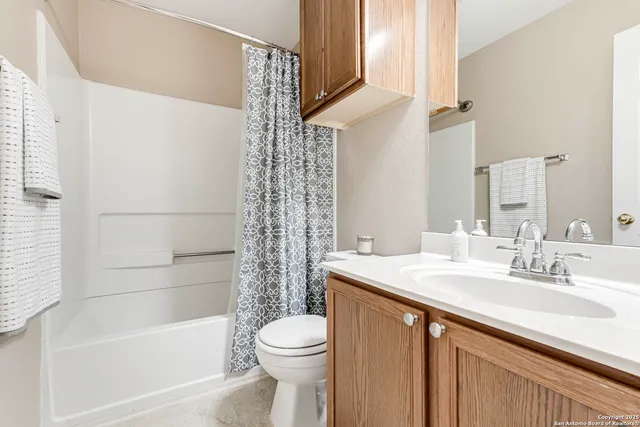 $269,900 | 8519 Chickasaw Bluff, Converse, TX 78109