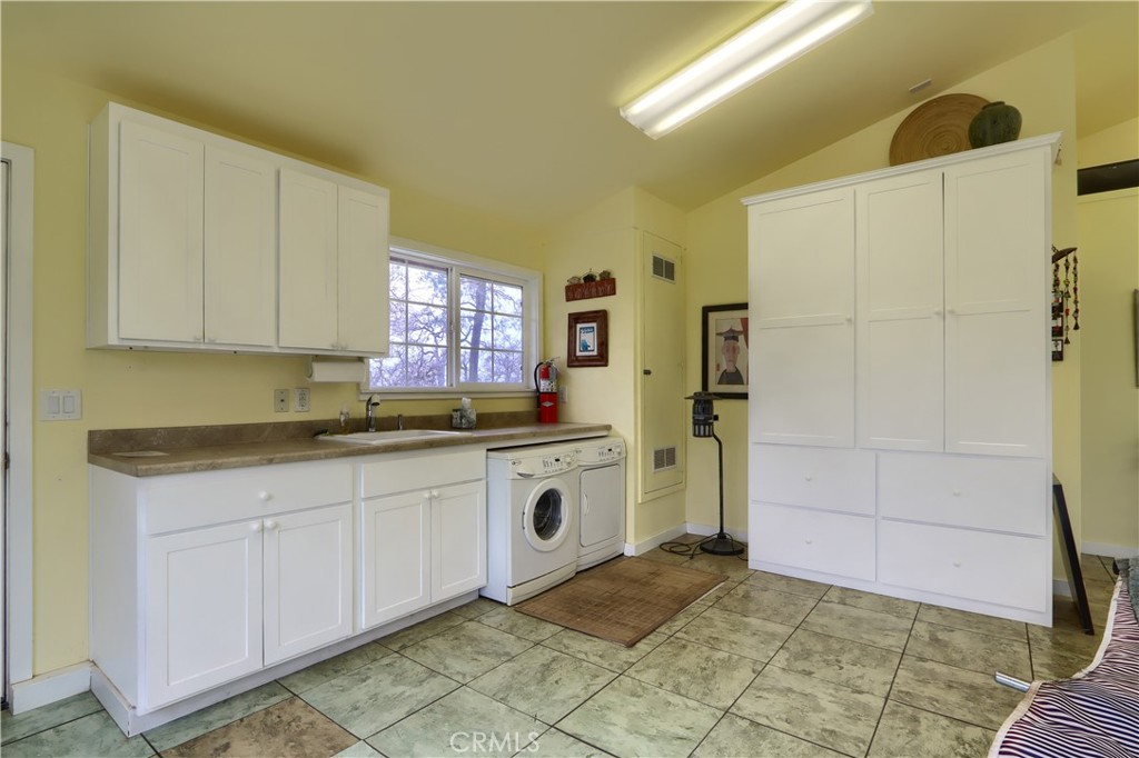 5873 Schilling Road Coulterville, CA 95311 - Photo 37 of 63