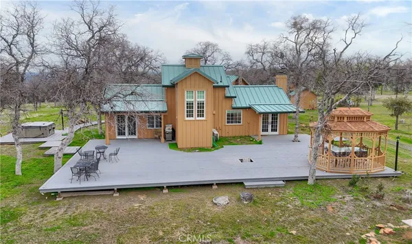 $996,000 | 5873 Schilling Road, Coulterville, CA 95311