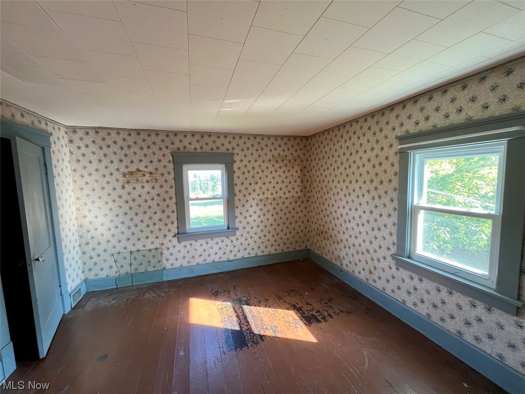 16485 Mock Road Berlin Center, OH 44401 - Photo 24 of 30 View of wood floored spare room
