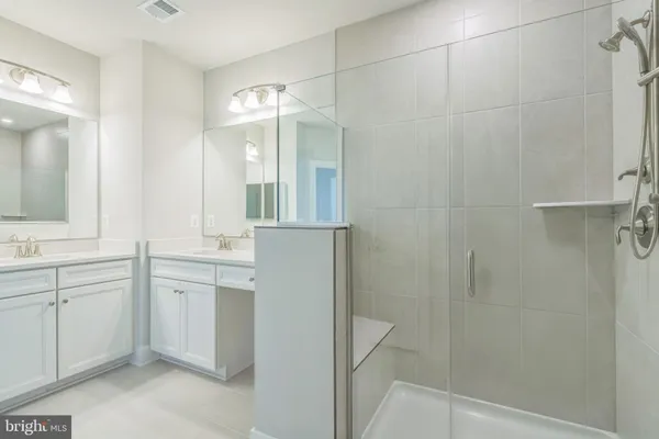 $699,990 | 110 Boatswain Way, Unit 3033, Chester, MD 21619
