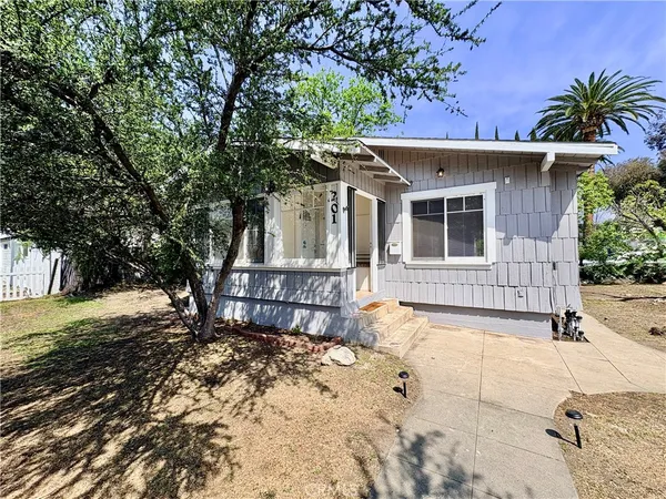 $2,200 | 201 Arrow Highway, Claremont, CA 91711