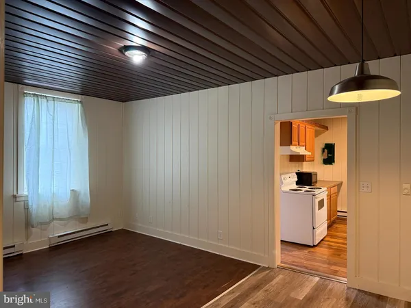 $750 | 123 North Allegheny Street, Unit 2, Bellefonte, PA 16823