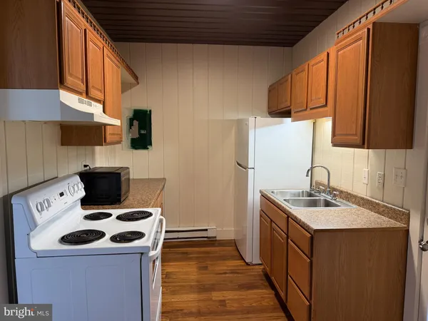 $750 | 123 North Allegheny Street, Unit 2, Bellefonte, PA 16823