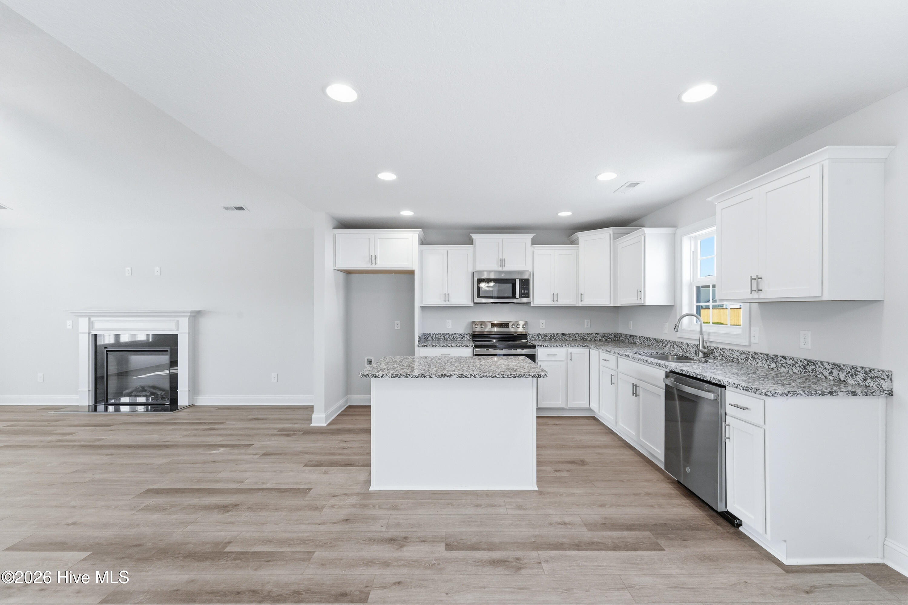 720 Regiment Road Jacksonville, NC 28546 - Photo 12 of 27 DSC01142