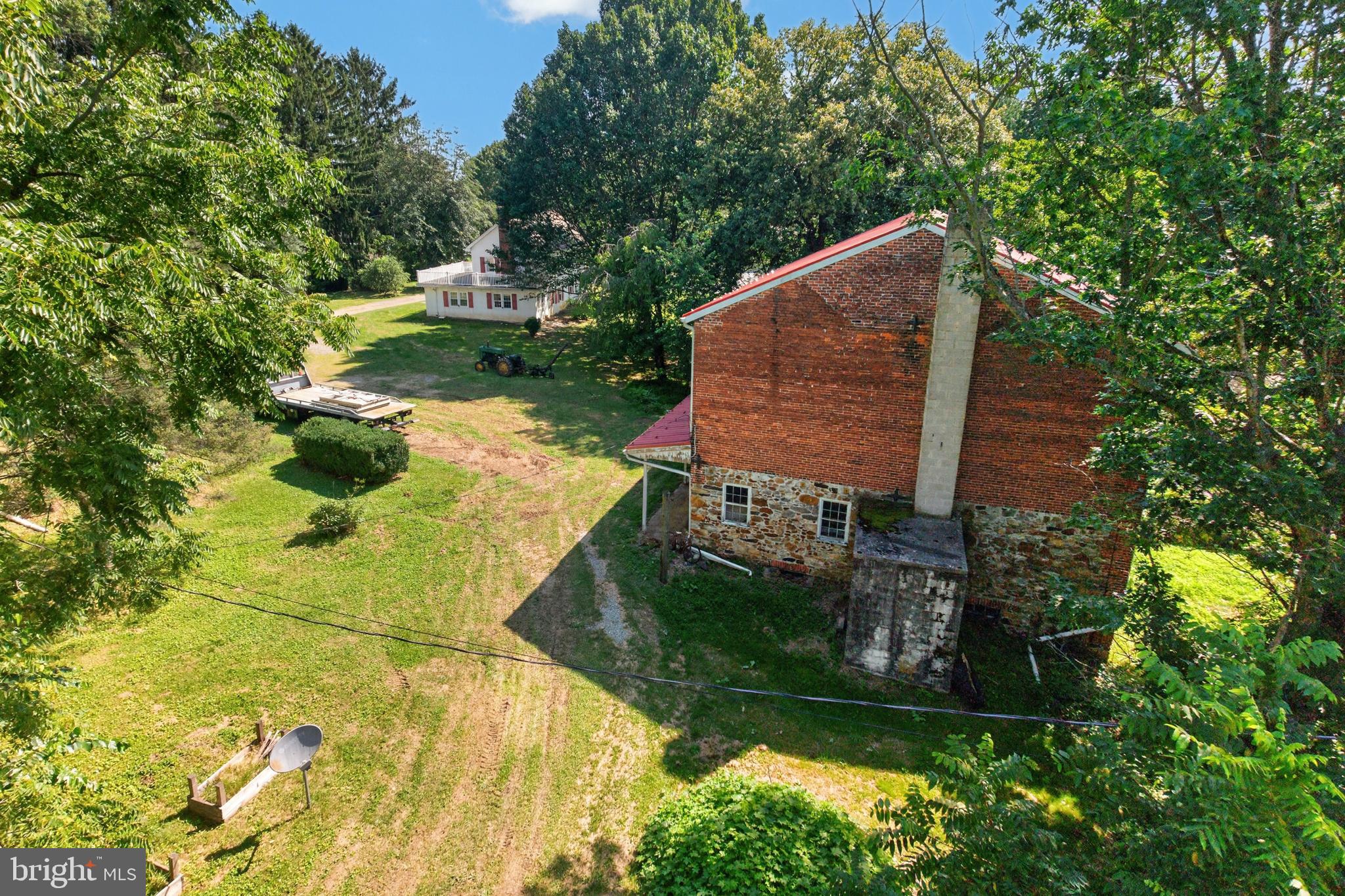470 Rosehill Road West Grove, PA 19390 - Photo 49 of 58 Side view of barn