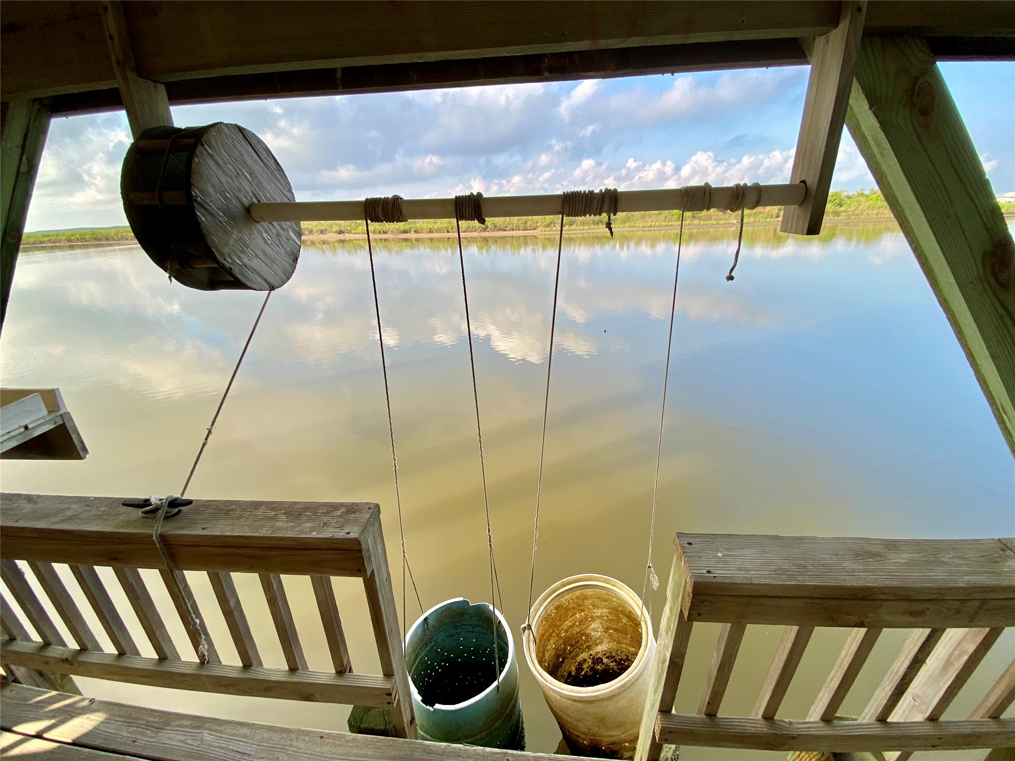 102 Redfish Drive Freeport, TX 77541 - Photo 35 of 44 a view of washer and dryer