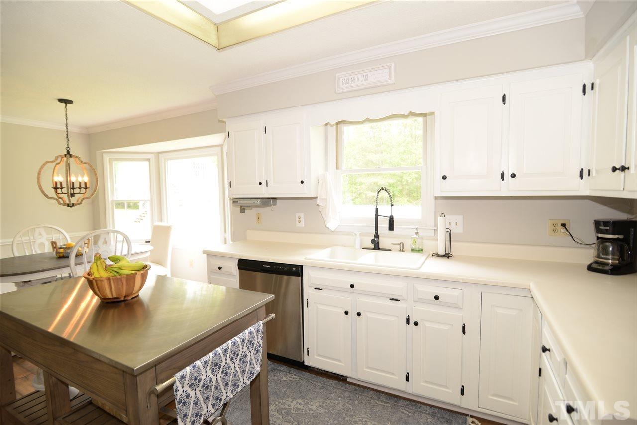 883 Corbett Road Clayton, NC 27520 - Photo 13 of 30 Gallery Image 13