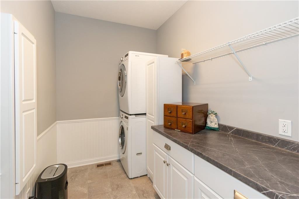 6134 Roxburgh Place Noblesville, IN 46062 - Photo 23 of 28 Gallery Image 23