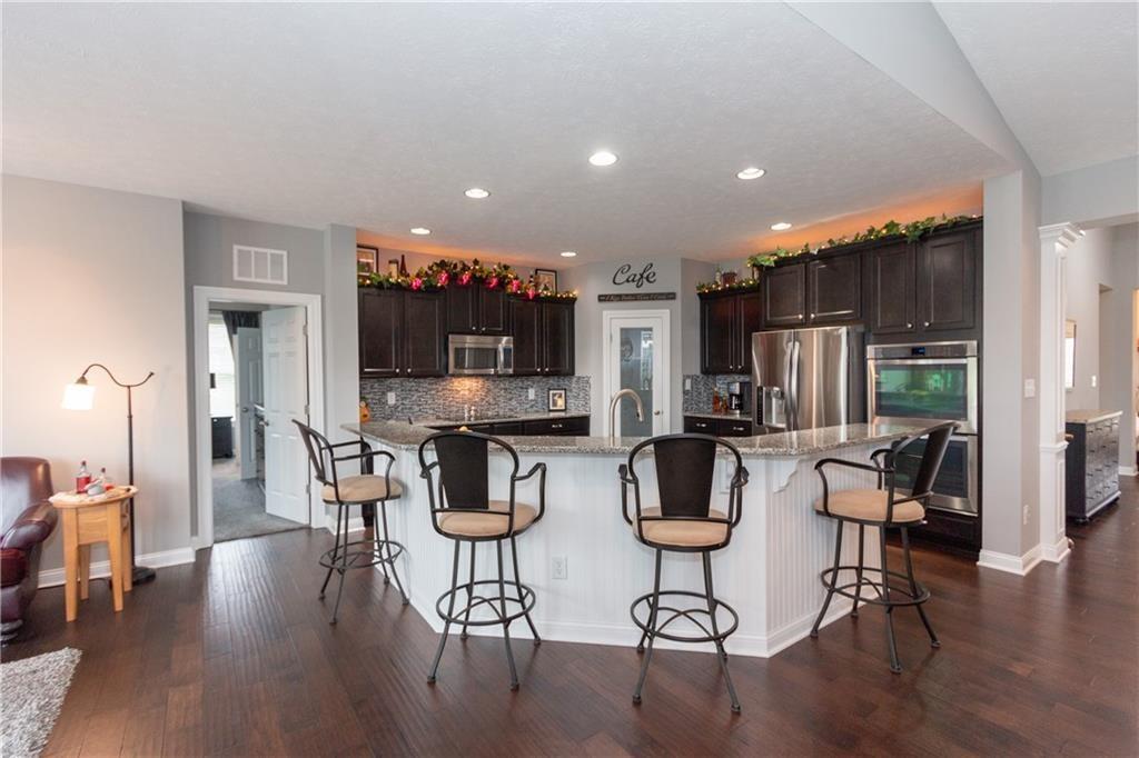 6134 Roxburgh Place Noblesville, IN 46062 - Photo 7 of 28 Gallery Image 7