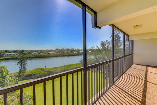 $4,800 | 3240 Gulf Of Mexico Drive, Unit 603, Longboat Key, FL 34228