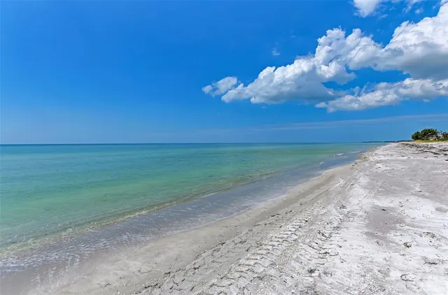$4,800 | 3240 Gulf Of Mexico Drive, Unit 603, Longboat Key, FL 34228