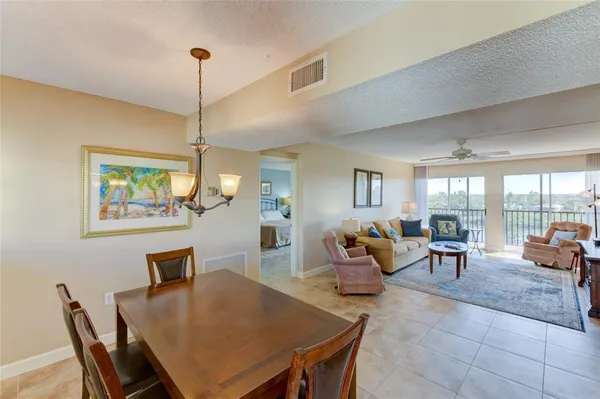 $4,800 | 3240 Gulf Of Mexico Drive, Unit 603, Longboat Key, FL 34228