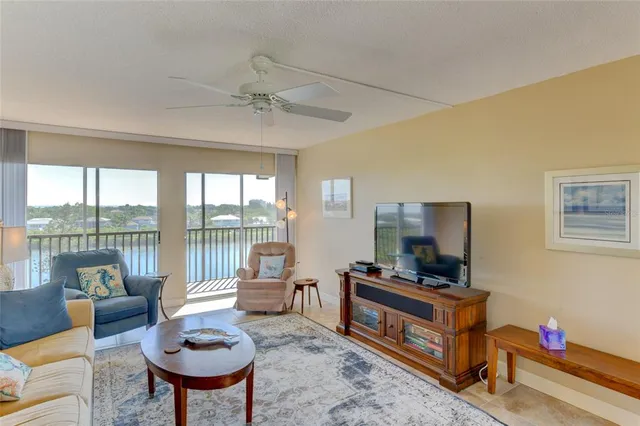 $4,800 | 3240 Gulf Of Mexico Drive, Unit 603, Longboat Key, FL 34228