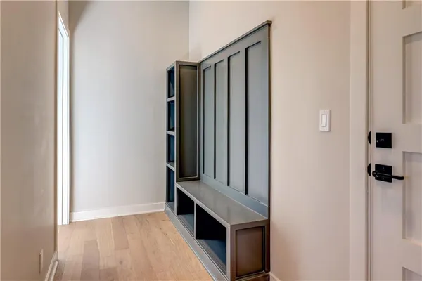 $699,000 | 4005 Northeast Apple Grove Drive, Lee's Summit, MO 64064