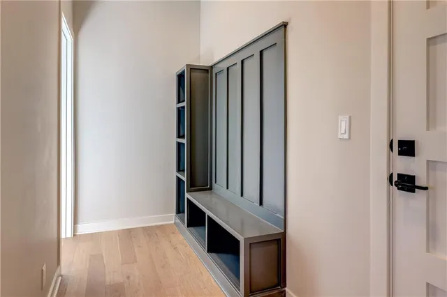 $764,900 | 4005 Northeast Apple Grove Drive, Lee's Summit, MO 64064