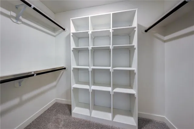 $764,900 | 4005 Northeast Apple Grove Drive, Lee's Summit, MO 64064