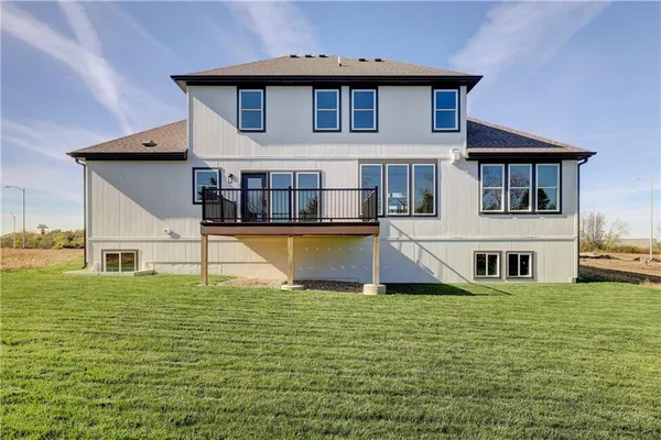 $699,000 | 4005 Northeast Apple Grove Drive, Lee's Summit, MO 64064