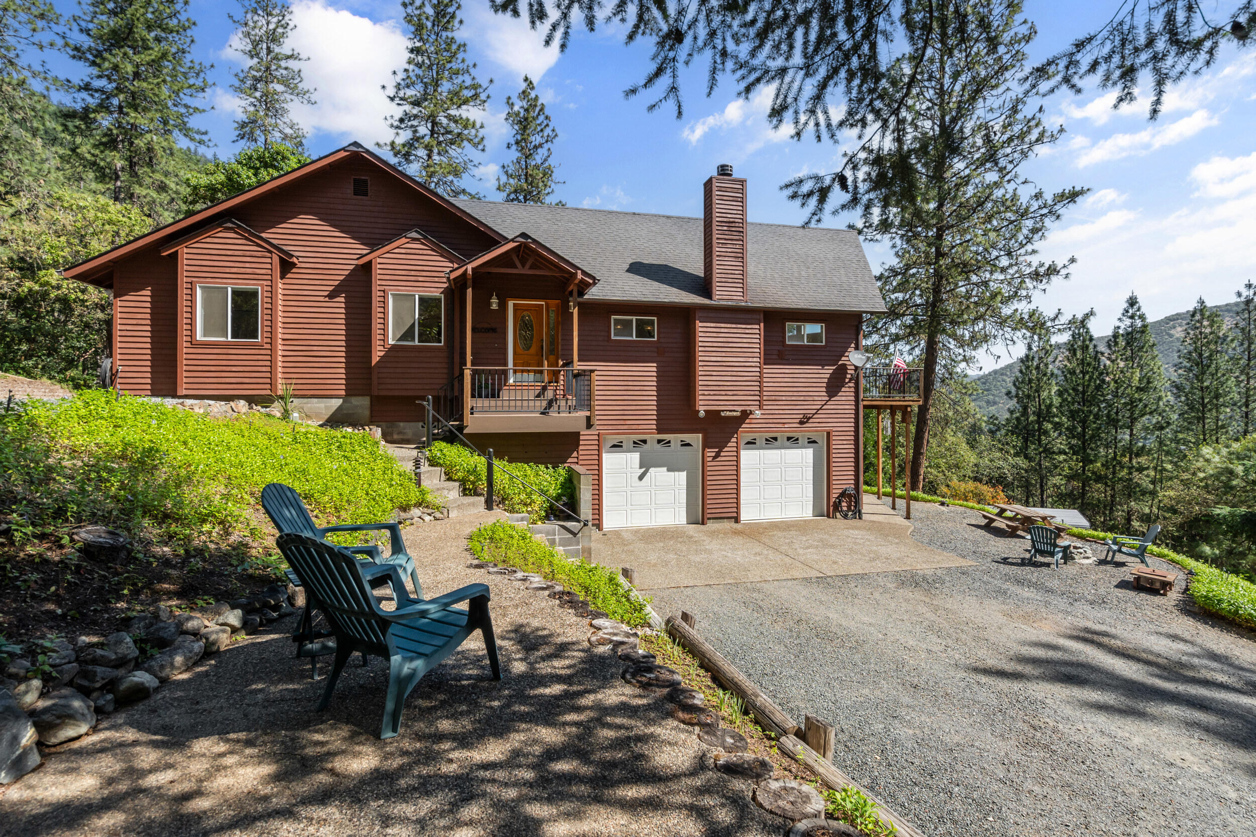 622 Schieffelin Gulch Road Gold Hill, OR 97525 - Photo 2 of 48 1_622 schiefflin gulch rd-26