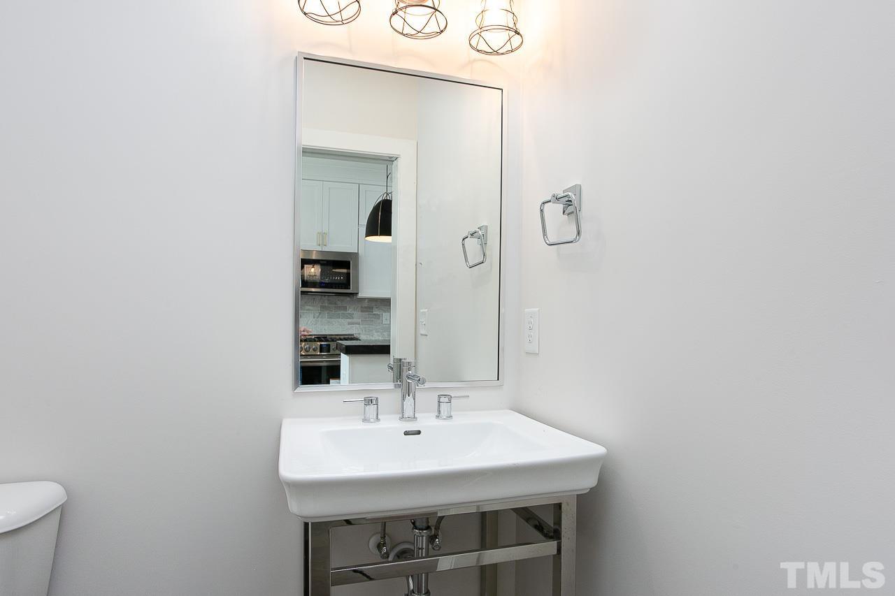712 East Edenton Street, Unit 103 Raleigh, NC 27601 - Photo 14 of 25
