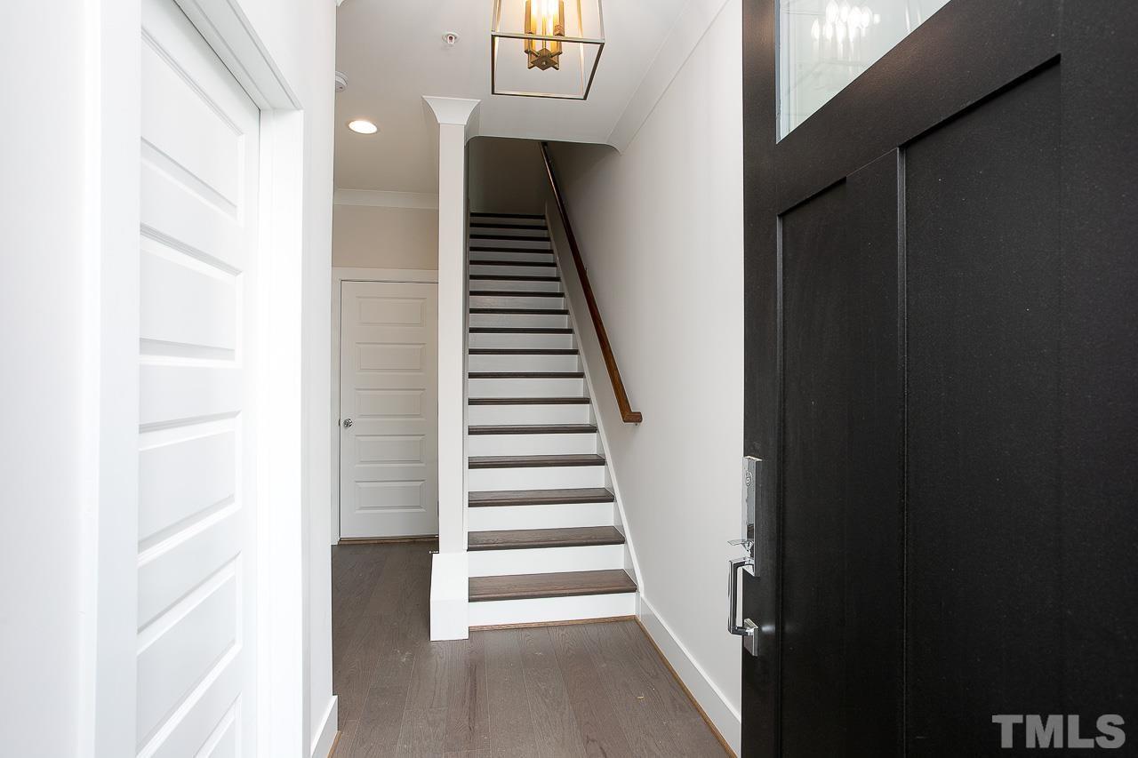 712 East Edenton Street, Unit 103 Raleigh, NC 27601 - Photo 3 of 25