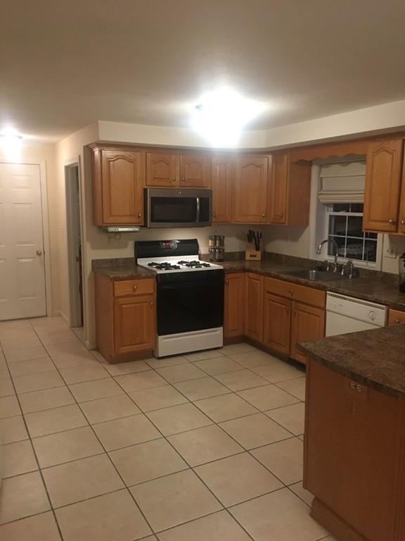 47 Totman Road Lowell, MA 01854 - Photo 2 of 11 Gallery Image 2