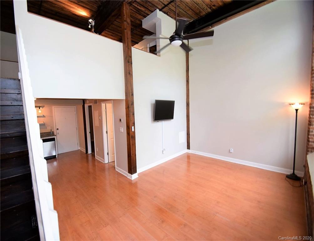 201 South Hoskins Road, Unit 124 Charlotte, NC 28208 - Photo 16 of 21