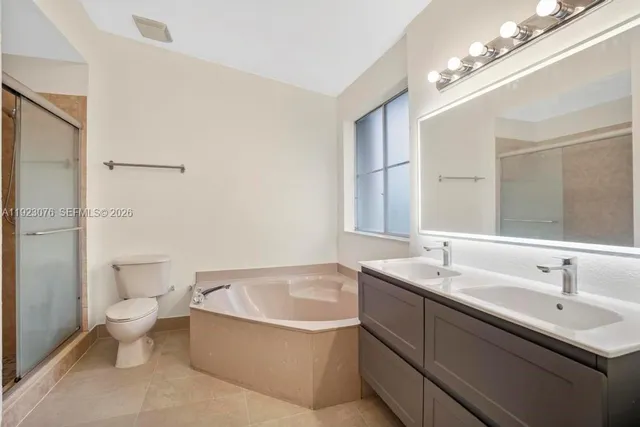 $3,700 | 11462 Northwest 48th Terrace, Doral, FL 33178