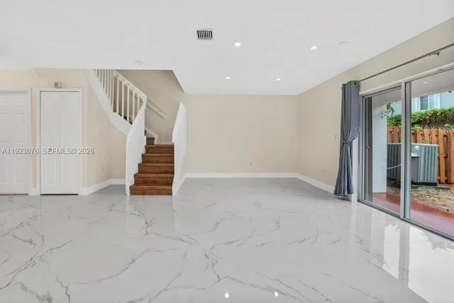 $3,700 | 11462 Northwest 48th Terrace, Doral, FL 33178