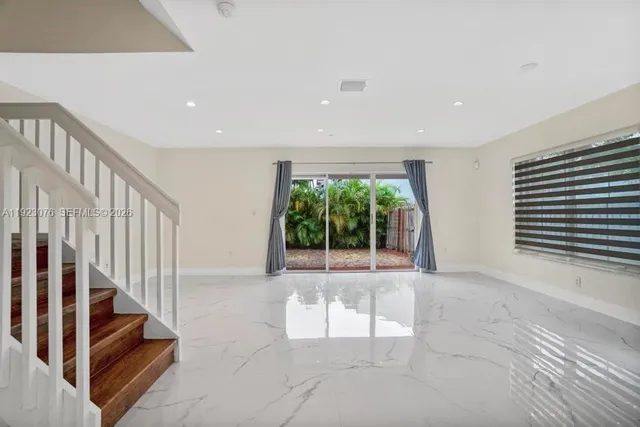 $3,700 | 11462 Northwest 48th Terrace, Doral, FL 33178