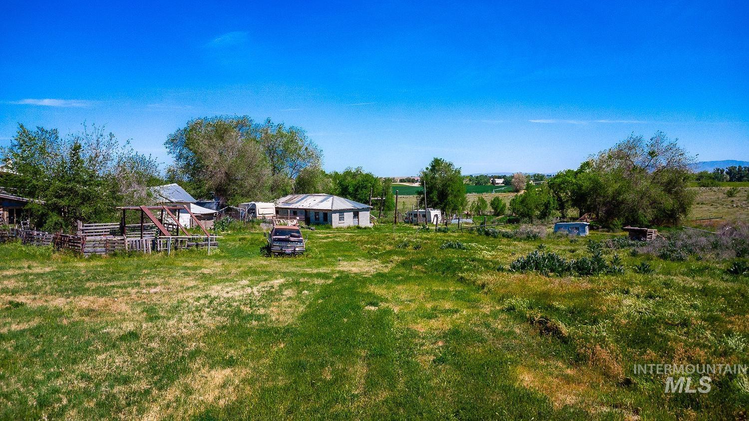 28688 Old Highway 30 Caldwell, ID 83607 - Photo 14 of 32